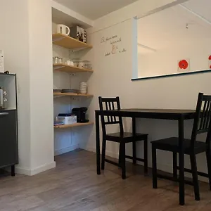Appartement Studio, Bourbon-lʼArchambault